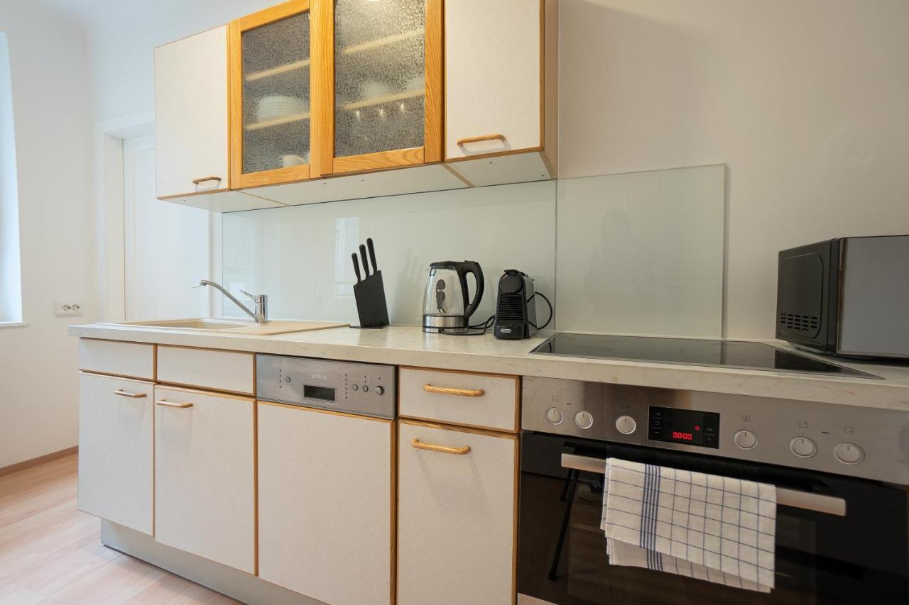 A 2-Bedroom Apartment With A King-Size Bed And A Balcony Is Located Just A 15-Minute Walk From Stephansplatz. Viena Exterior foto
